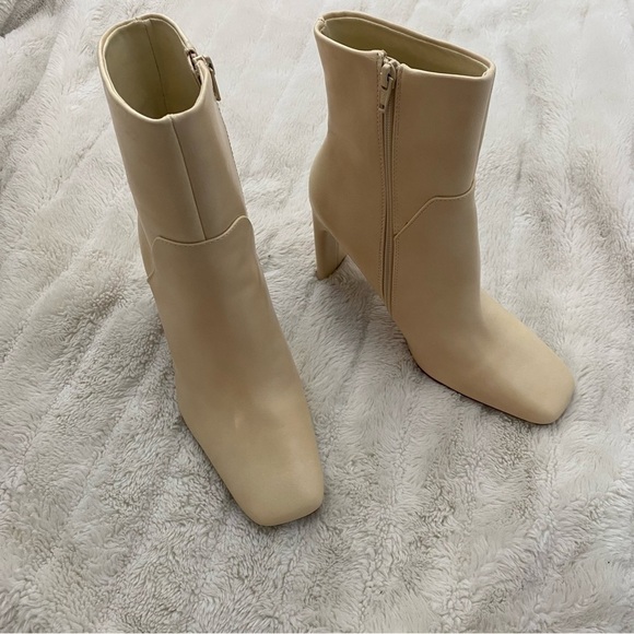 Asos Embassy Square Toe High Heeled Ankle Boots New Size 8 - Picture 3 of 16